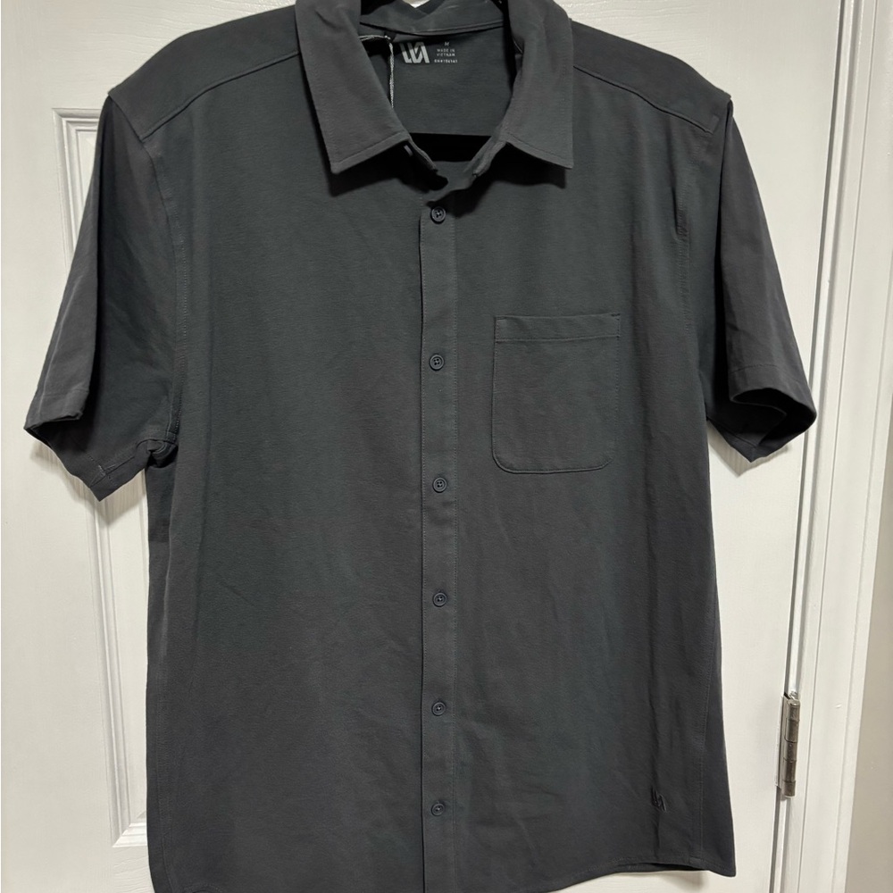 NWT - VRST Refined Knit Button Down